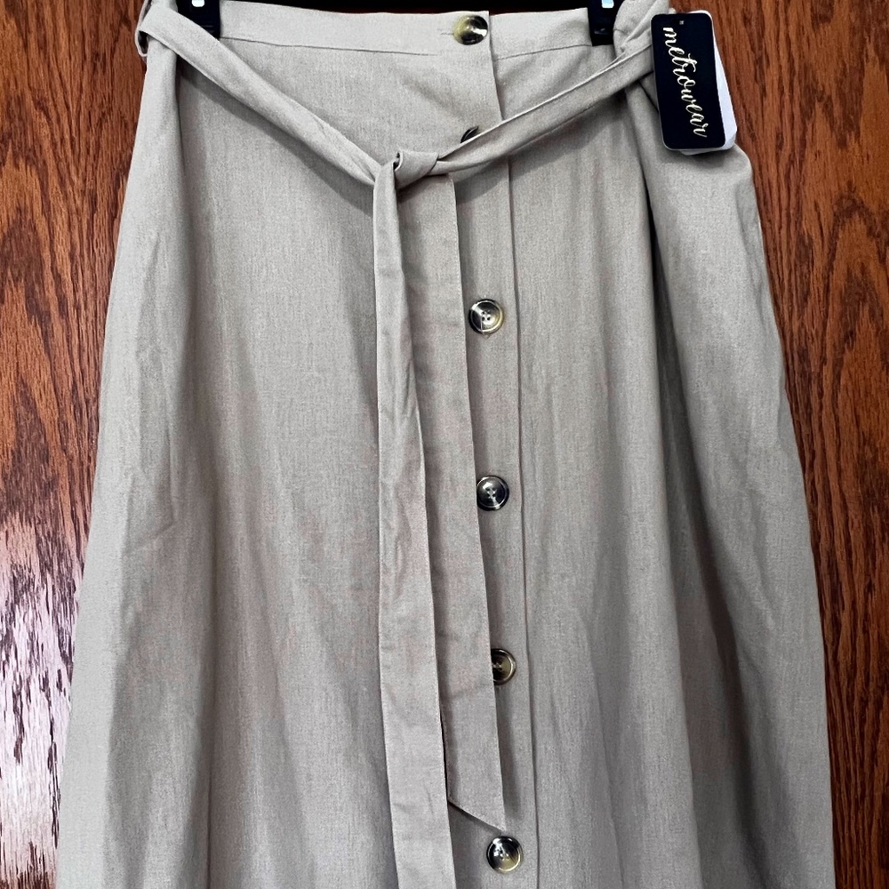 Linen button skirt